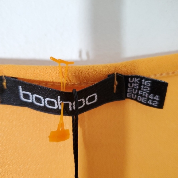 Boohoo Plunge Wrap Midi Dress.Brand new - Picture 7 of 7